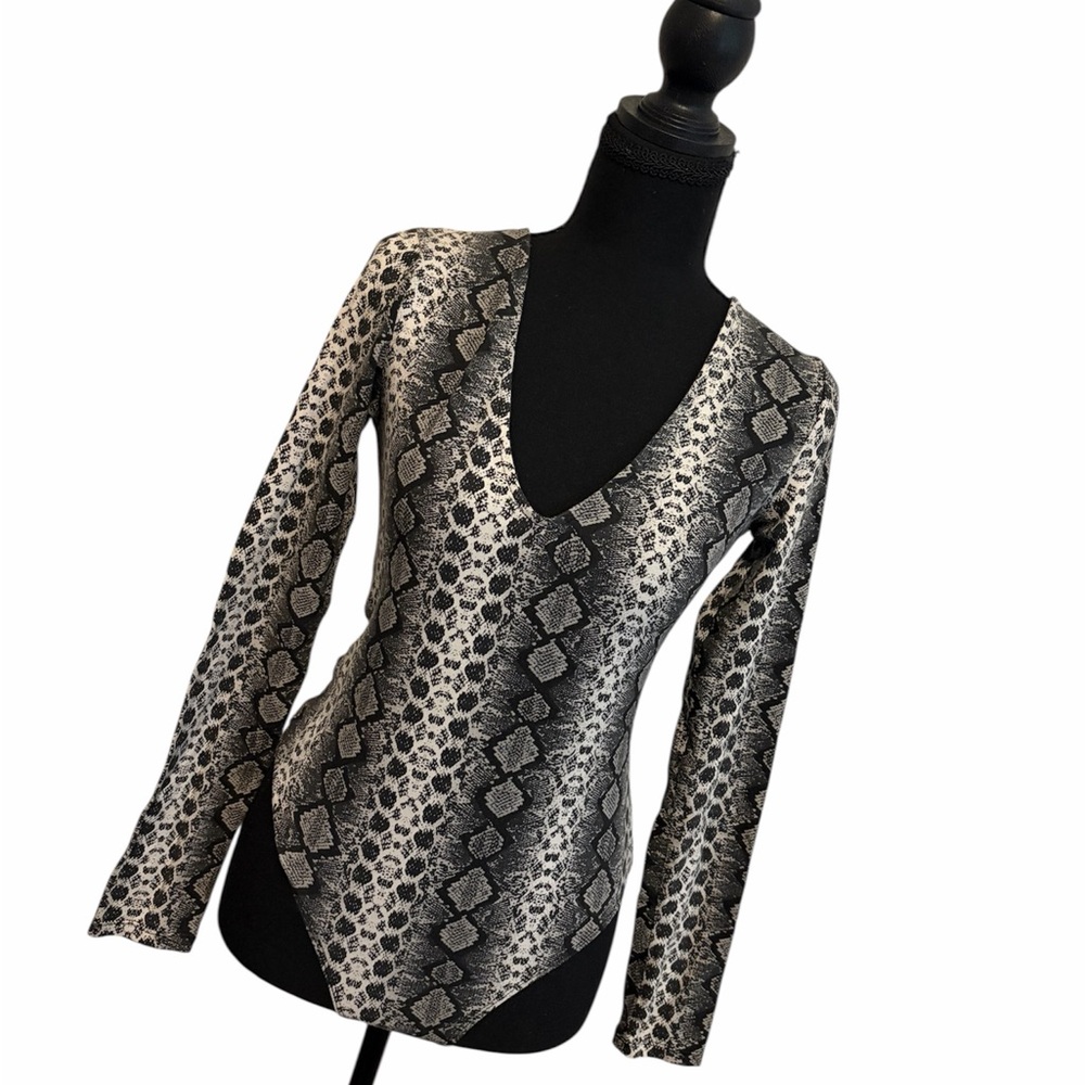 H&M Black and White Snake Print Bodysuit